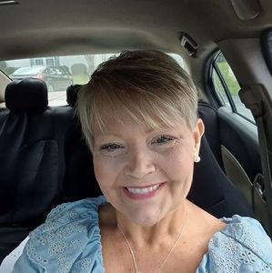 Meet your Posher, Deb